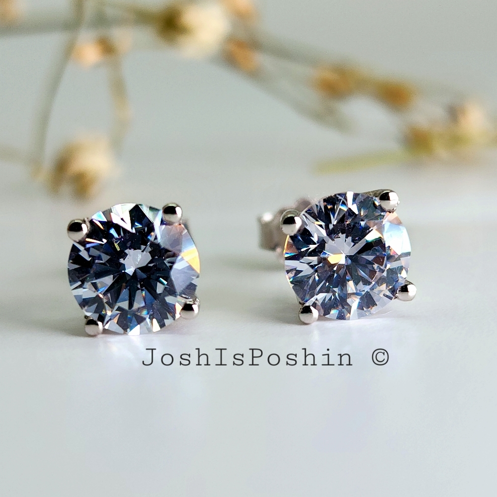 2.6CTW Classic brilliant cut diamond stud earrings in sterling silver